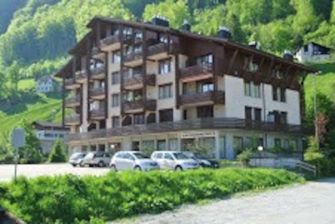 Ob Vierwaldstaettersee Еметен Екстериор снимка